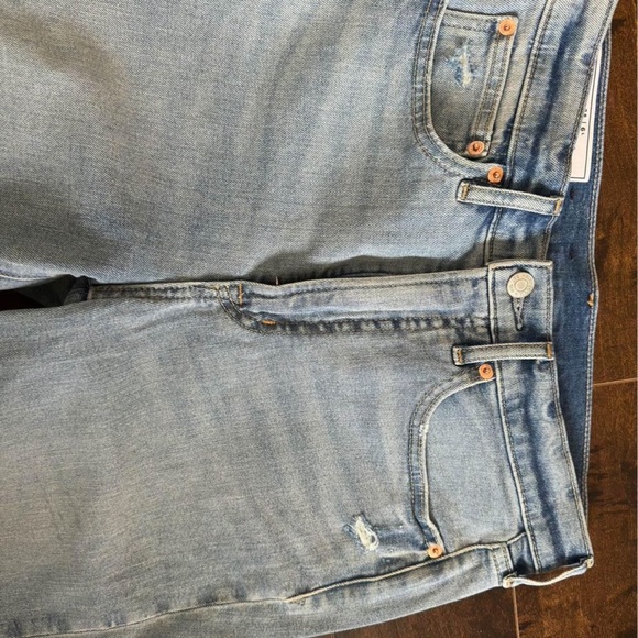GAP 70’s high Rise flare Jeans NWOT - Picture 3 of 4